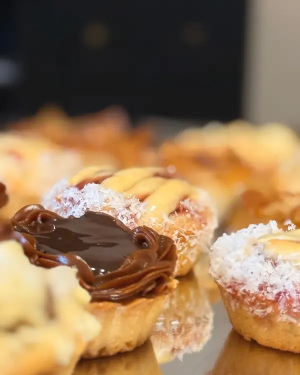 Mini tartas de dulce de leche y coco